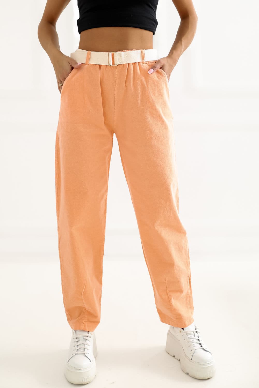 Pantaloni in velluto model 226458 Italy Moda