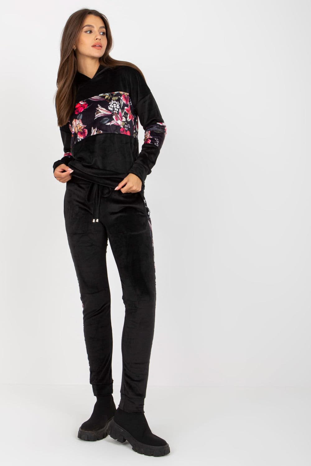 completo model 170347 Rue Paris