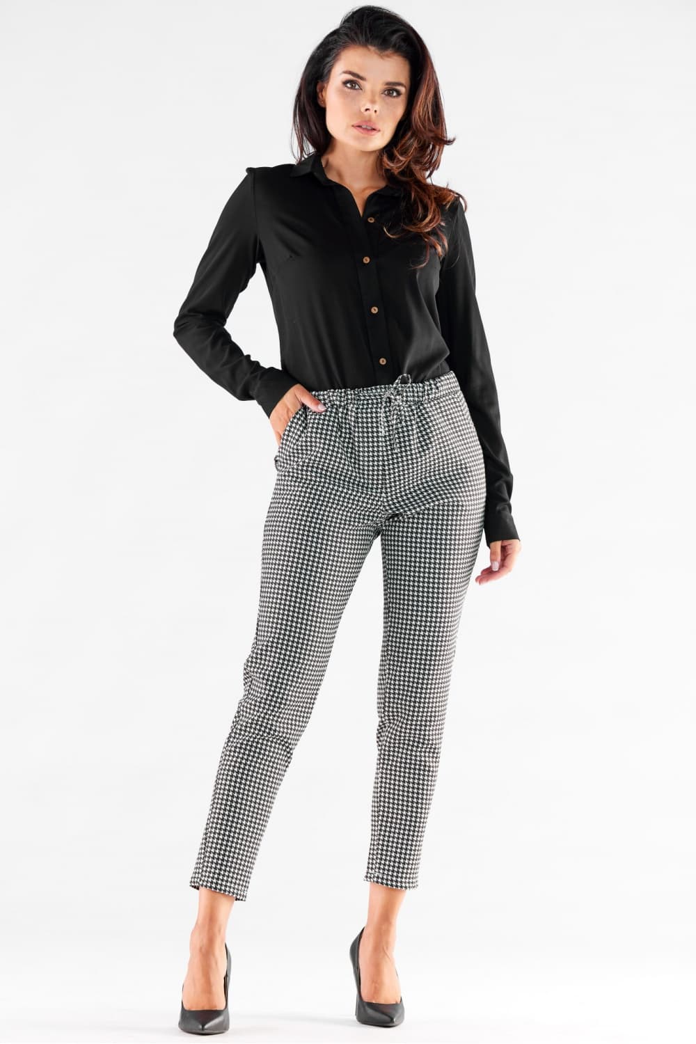 Pantaloni da donna model 176873 awama
