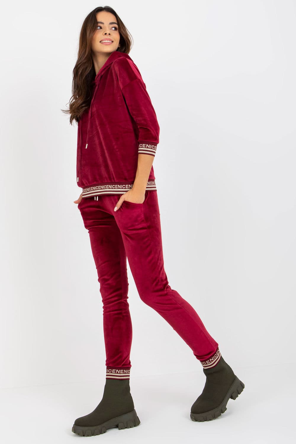completo model 177090 Relevance