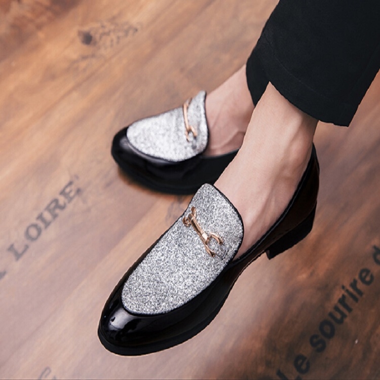 British Style Pointed Shoes Versatile Casual Shoes Slip-on Men Shoes, Size:44(Gray)