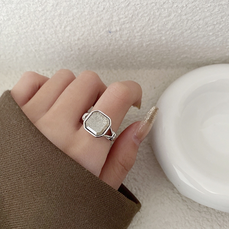 Ladies Light Luxury Green Diamond Geometric Ring, Specification:J2623