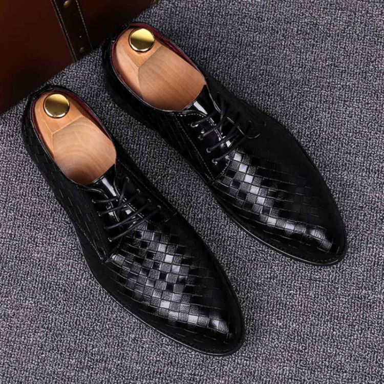 Men Business Dress Shoes Crocodile Leather Shoes Pointed Strips Brock Casual Shoes, Size:42(Black)