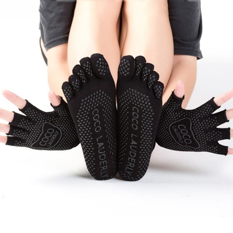 Non-slip Open Finger Yoga Sports Gloves+Five Finger Yoga Socks Set, Size: One Size(Black)