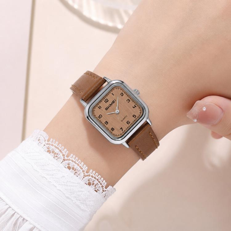 SKMEI 2579 Square Ladies Quartz Watch Leather Strap Watch(Silver Case Brown Strap)